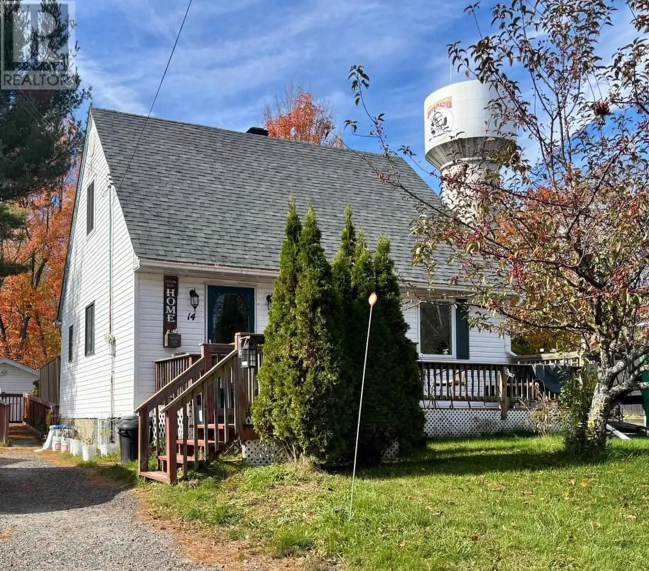 14 Cutler AVE