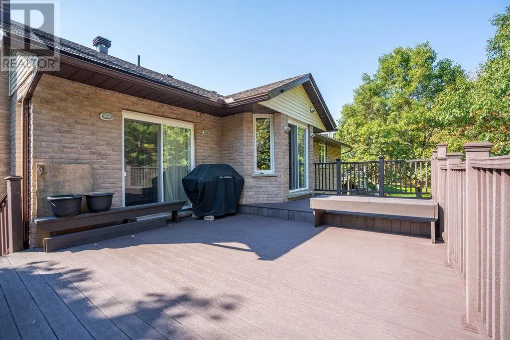 68 Prince Charles CRES
