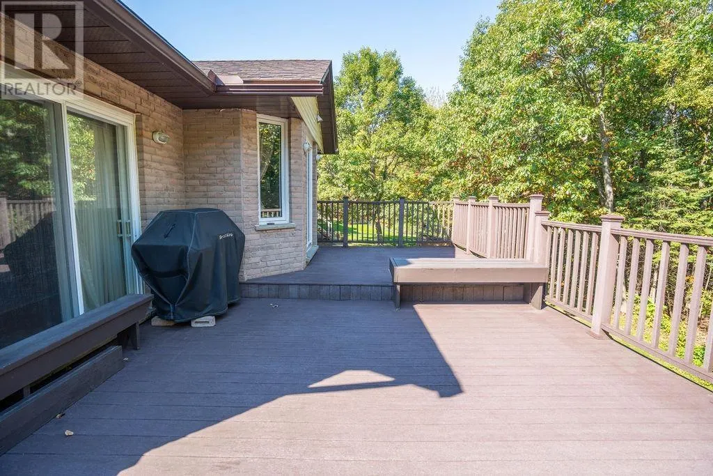 68 Prince Charles CRES