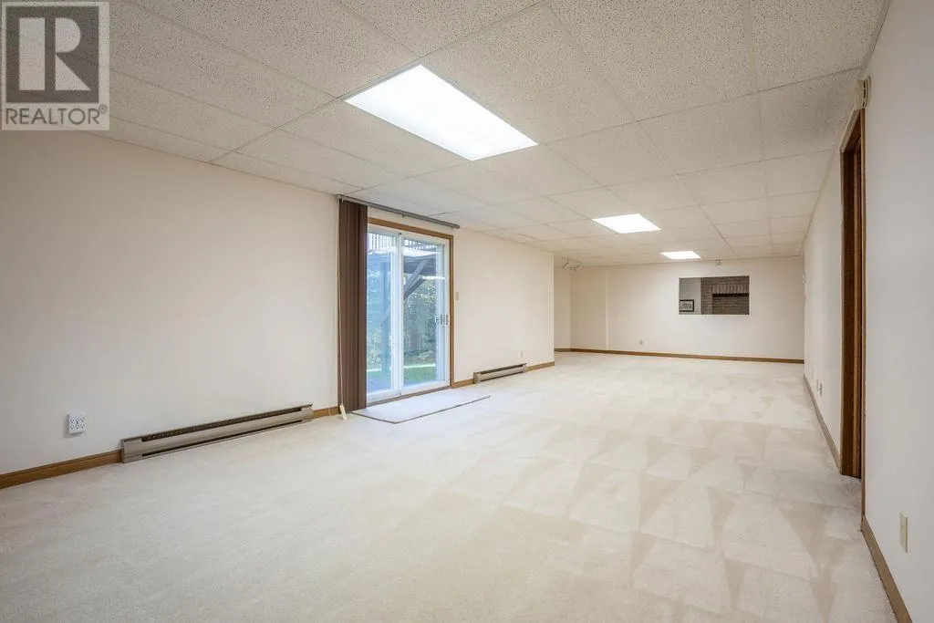 68 Prince Charles CRES