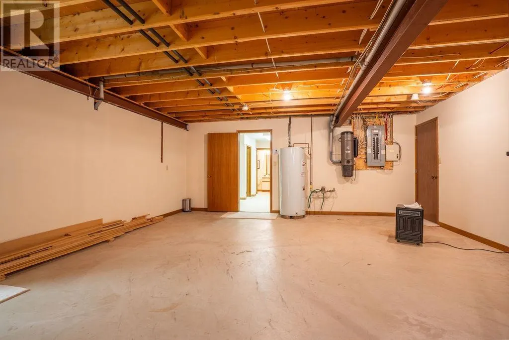 68 Prince Charles CRES
