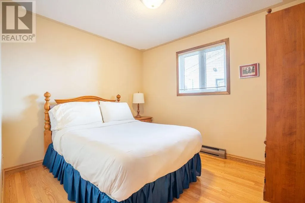 68 Prince Charles CRES