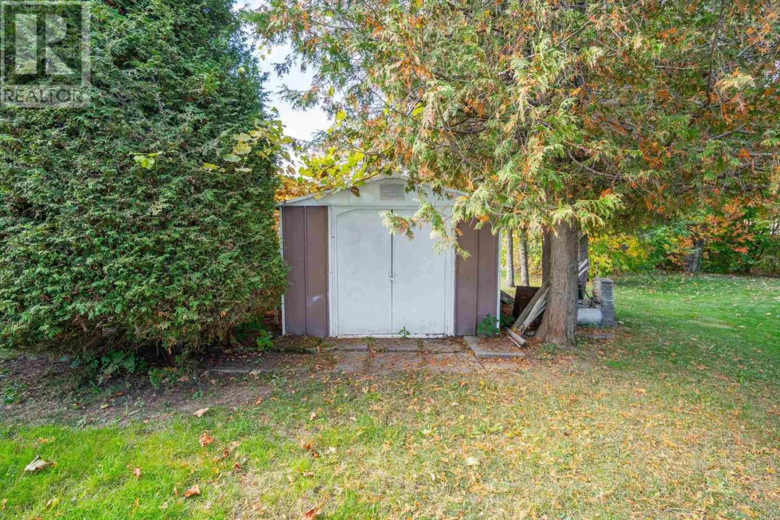 193 Reid ST