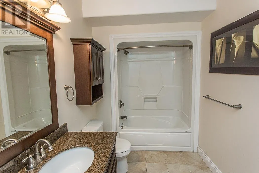 90 Parkewood DR