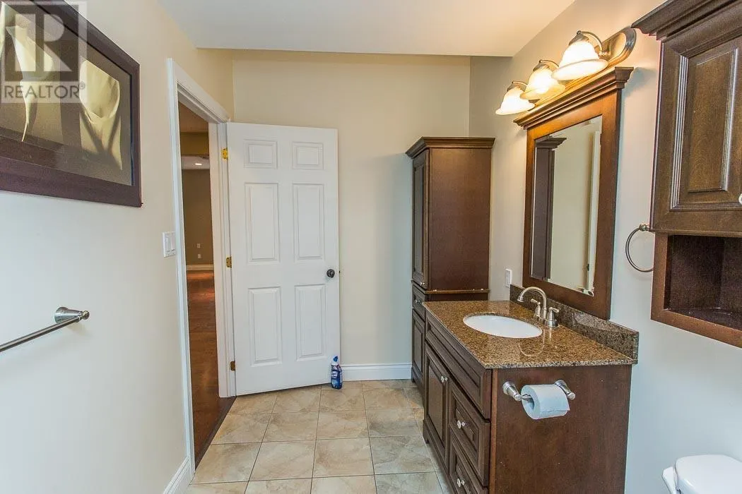 90 Parkewood DR