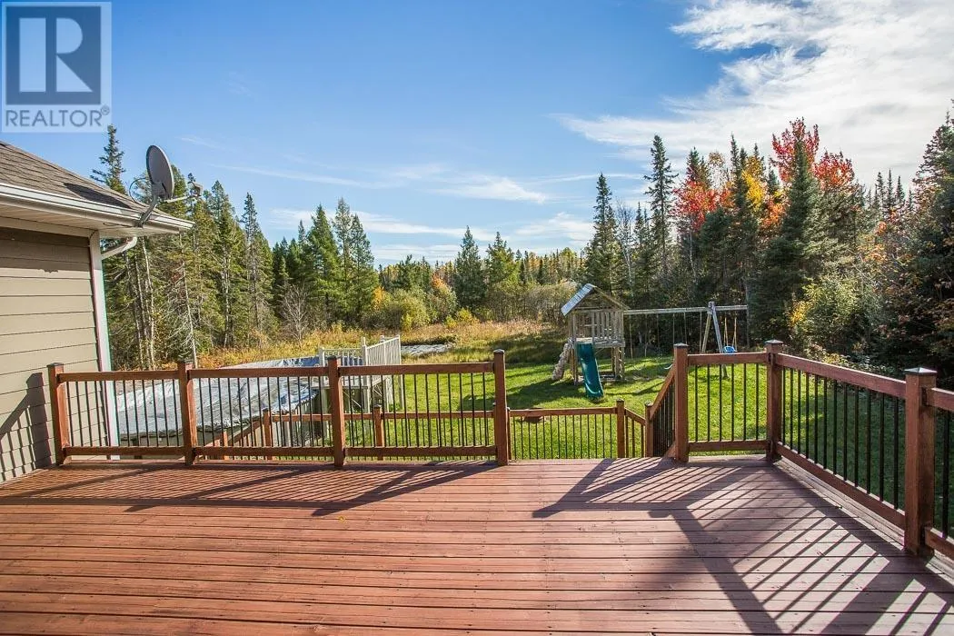 90 Parkewood DR
