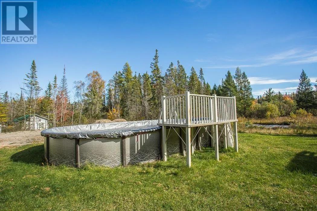 90 Parkewood DR
