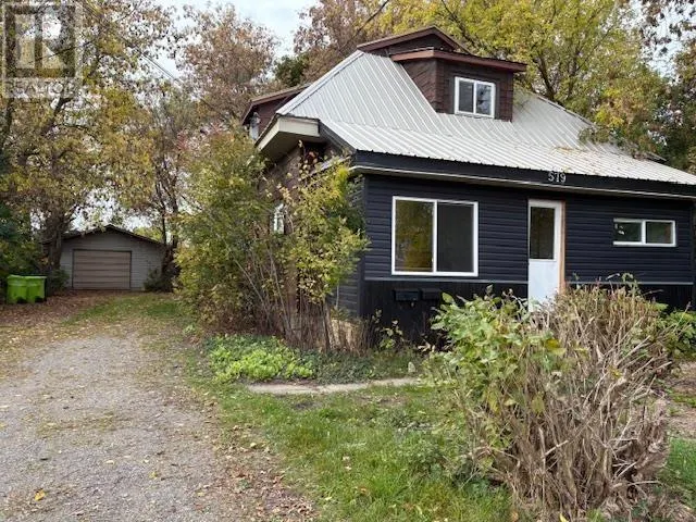 579 Northland RD