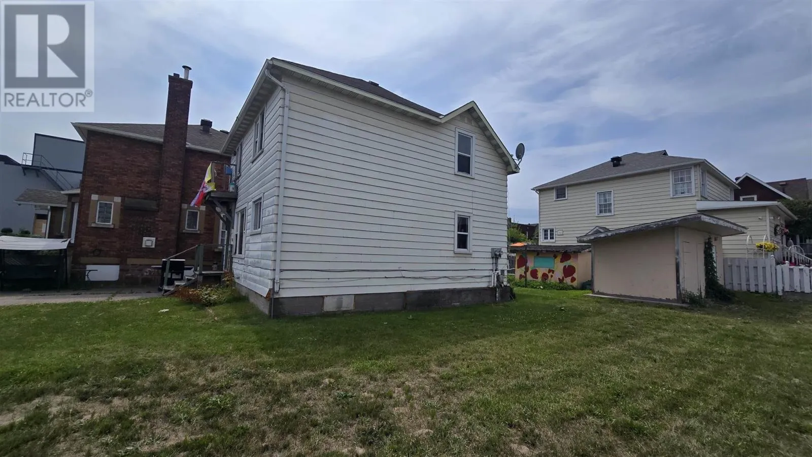 169 Huron ST