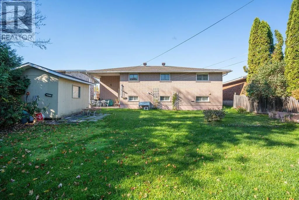 20 Admiral DR