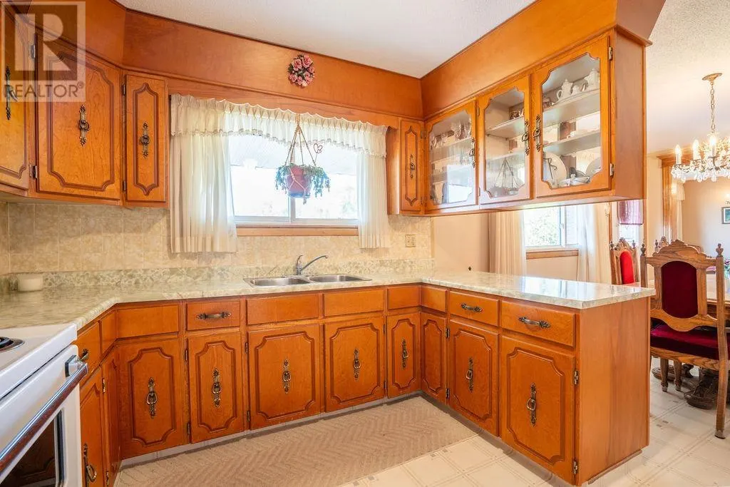 20 Admiral DR