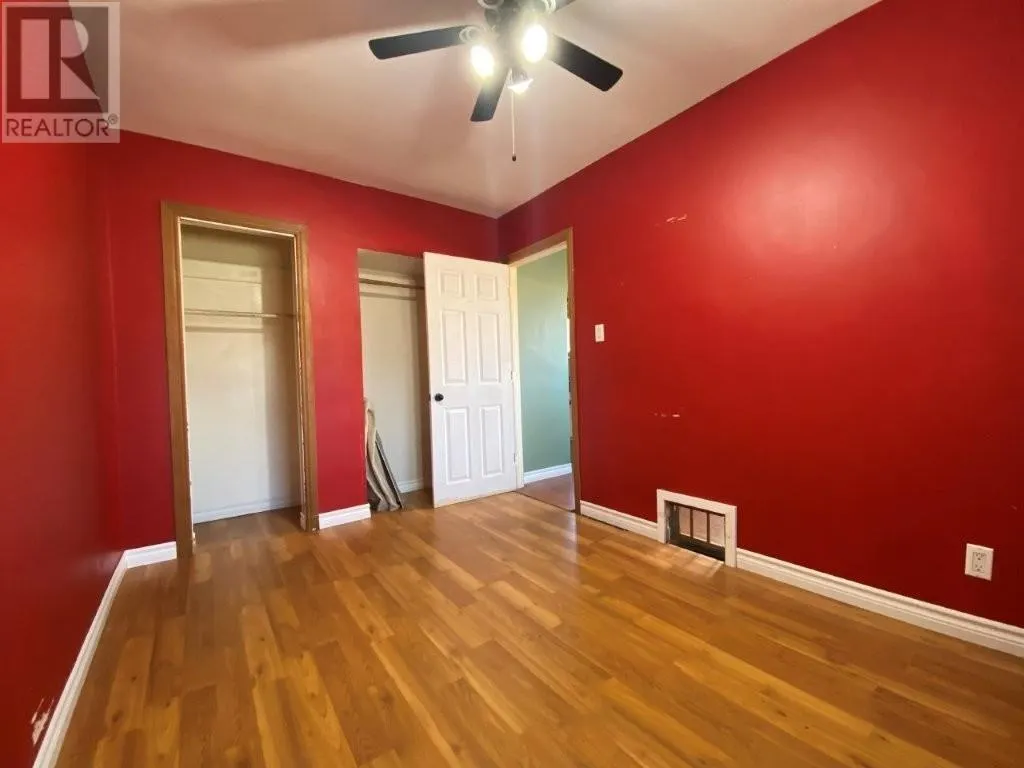 293 Third AVE