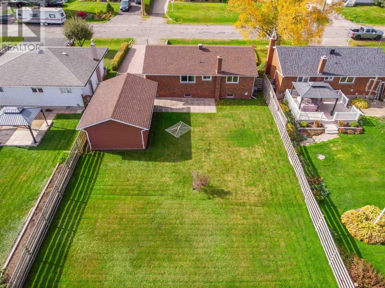 12 Arbor DR
