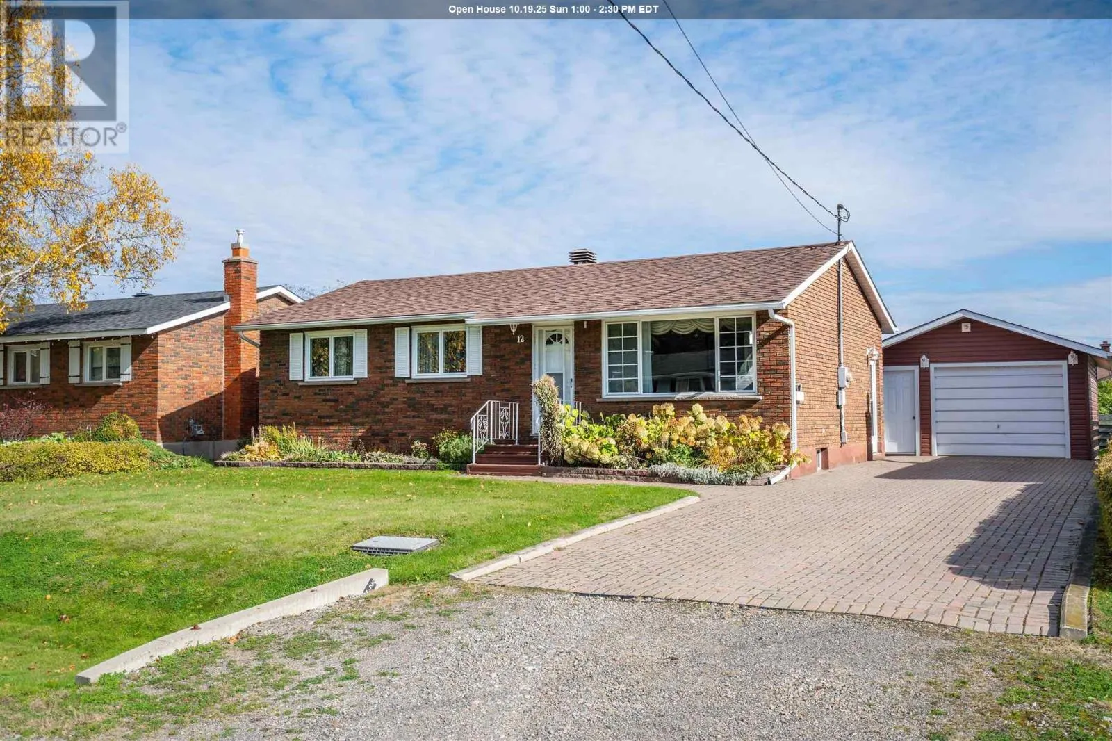 12 Arbor DR