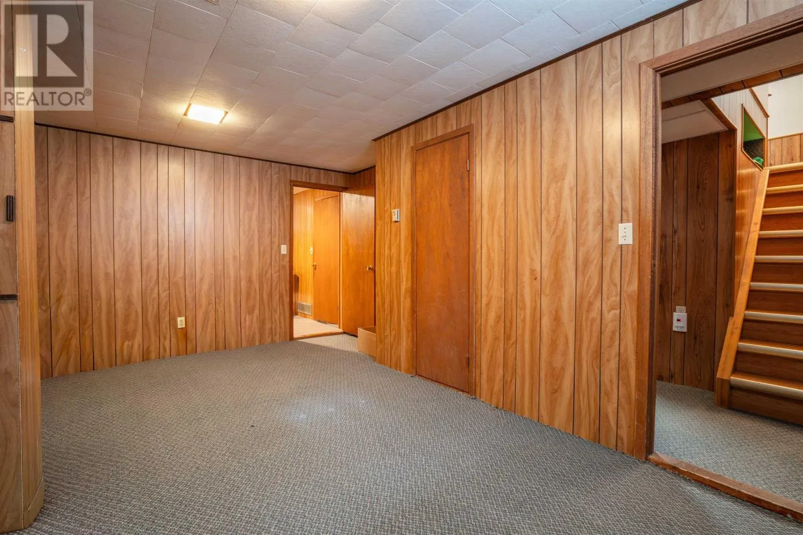 12 Arbor DR