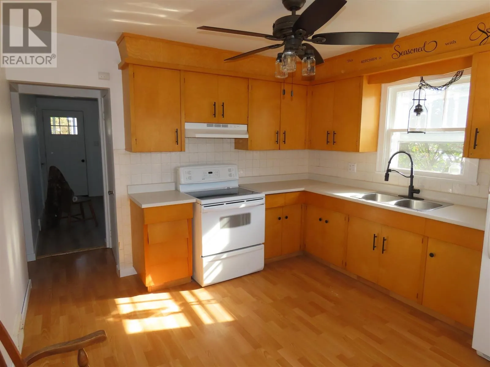 135 Carufel AVE