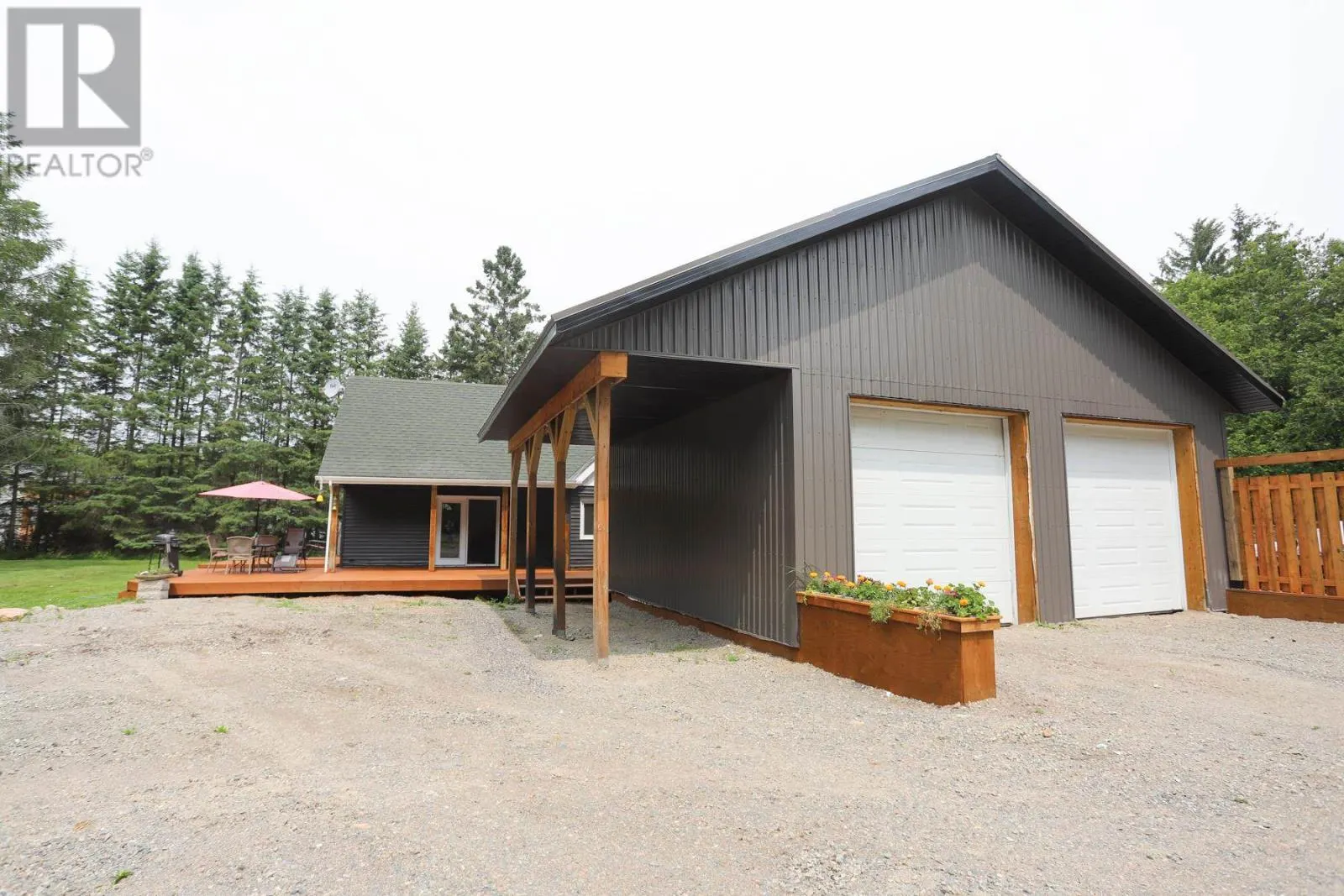 3091 Hilton RD