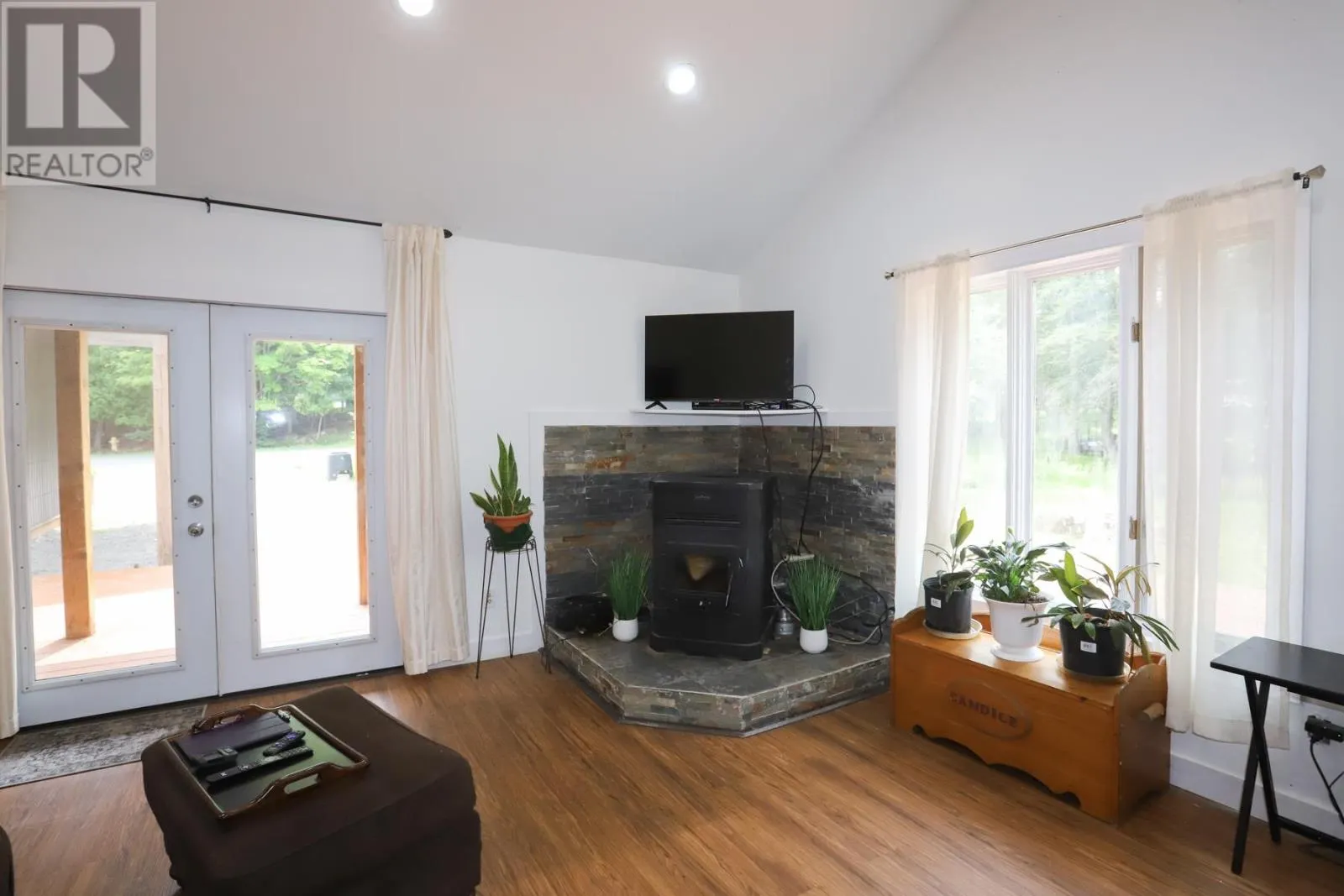 3091 Hilton RD