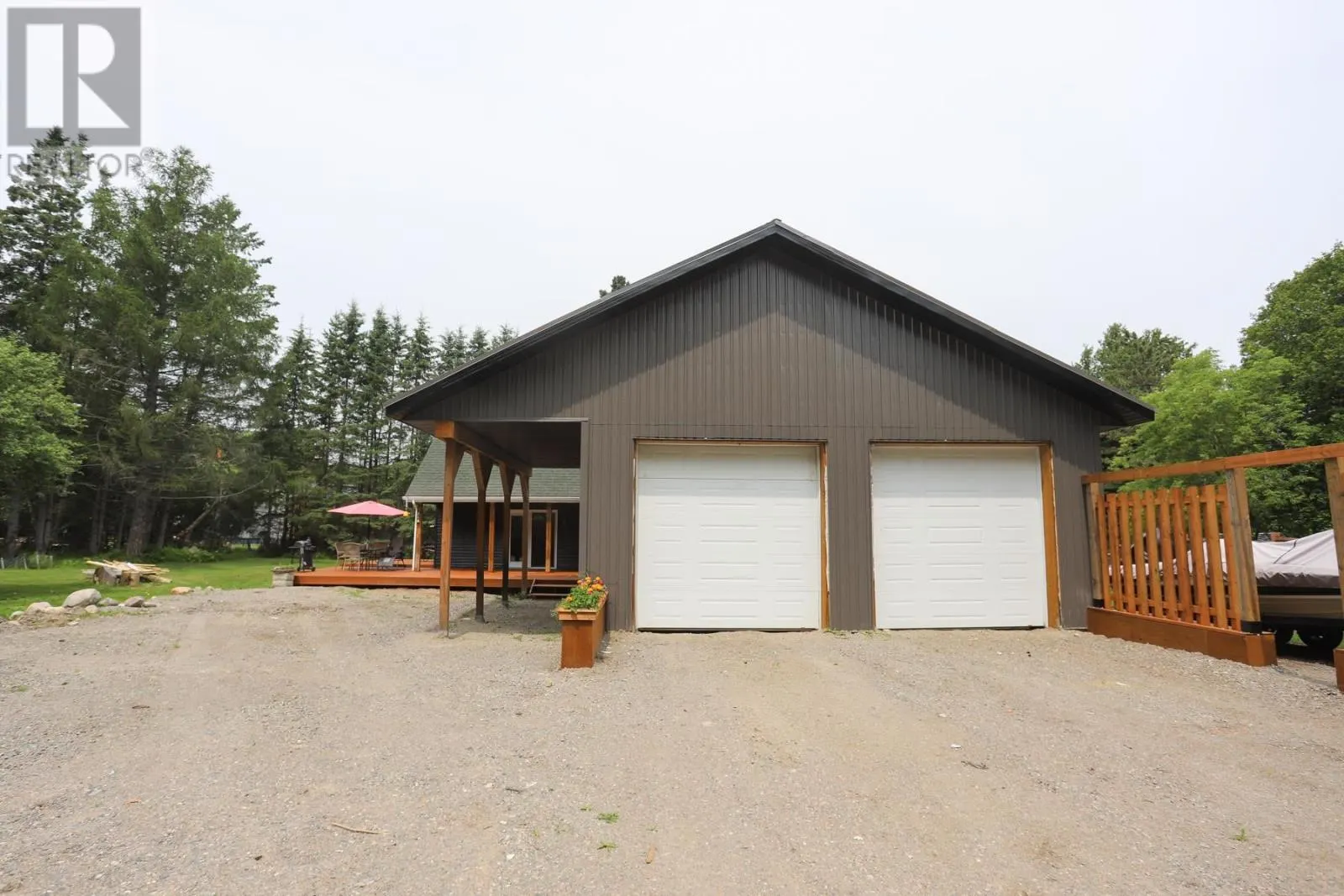 3091 Hilton RD