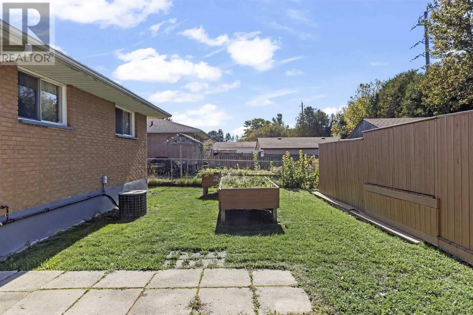 119 Parkshore DR