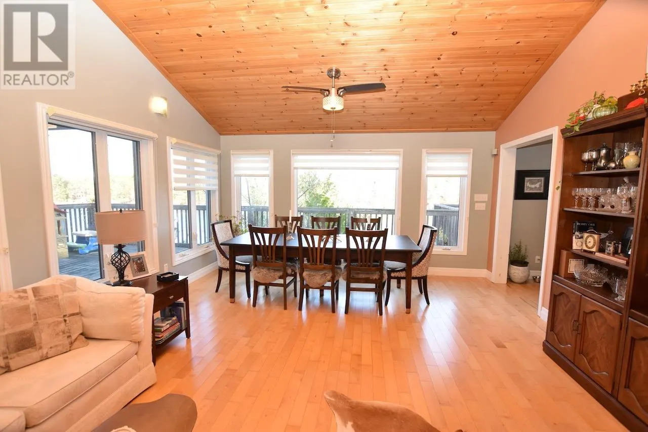 1222 South Ridge Road