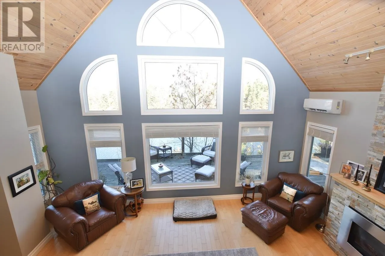 1222 South Ridge Road