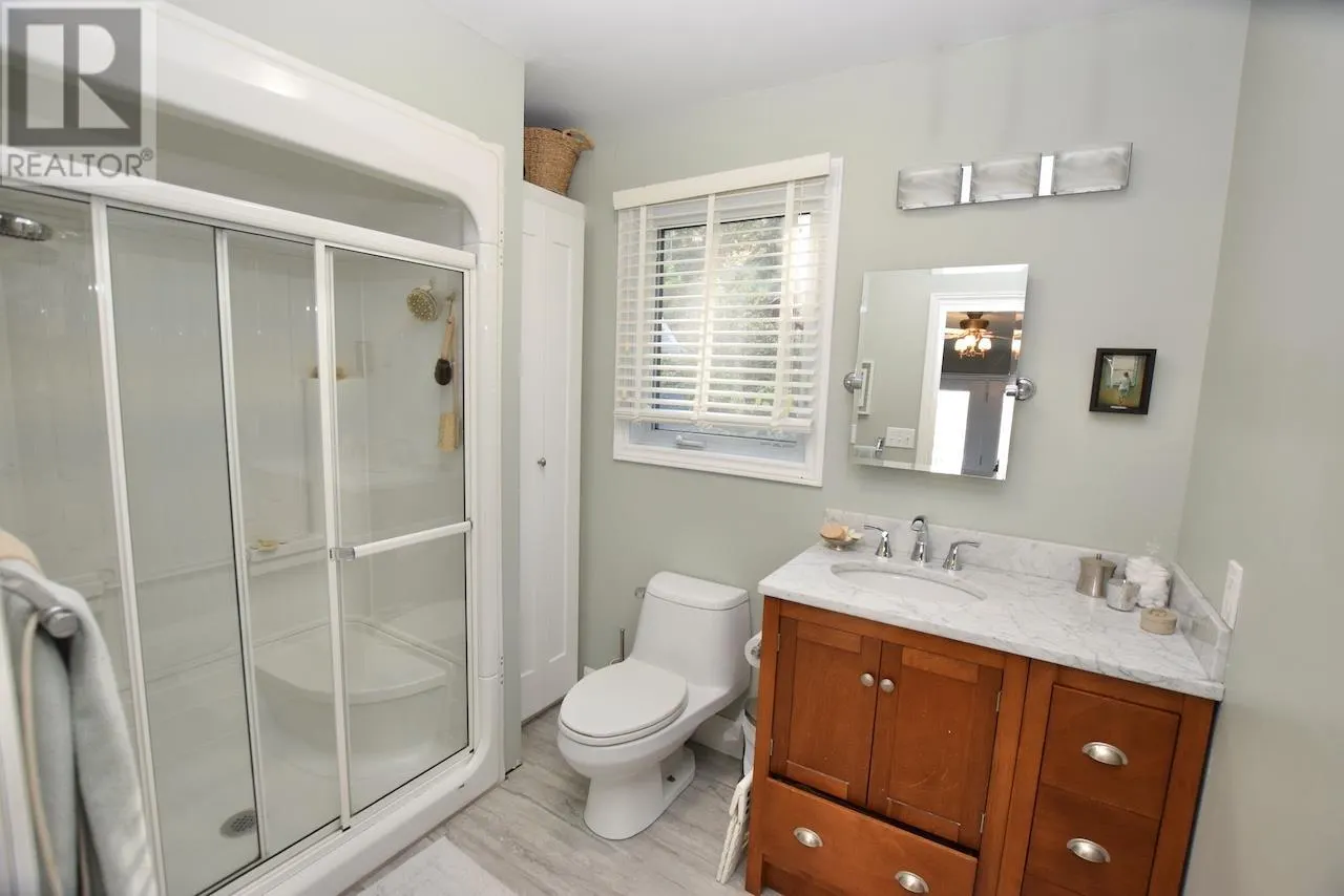 1222 South Ridge Road