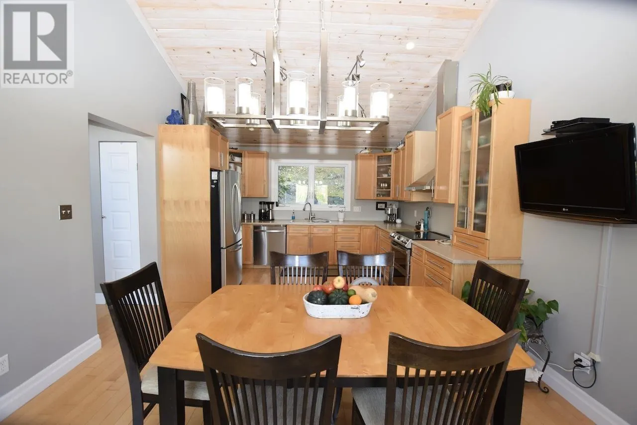 1222 South Ridge Road