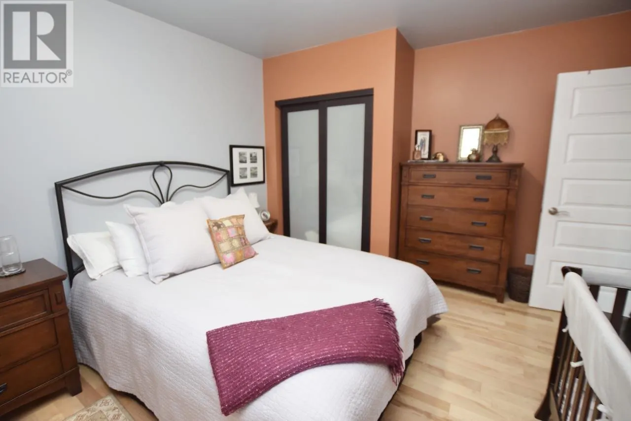 1222 South Ridge Road