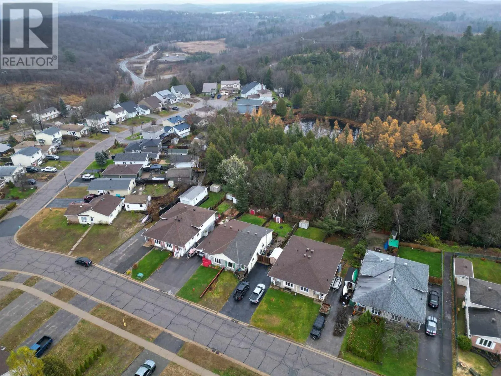 29 Laurier RD