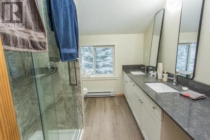 5404 Milford Haven|Hilton Township