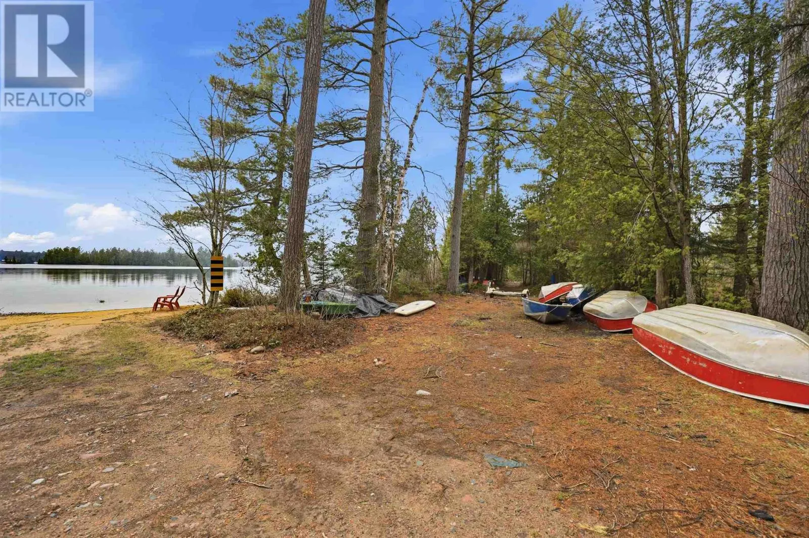 8572 Highway 129