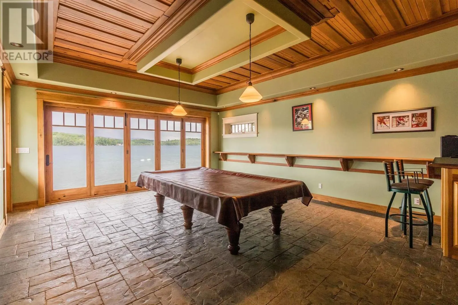 400 McCarrel Lake RD