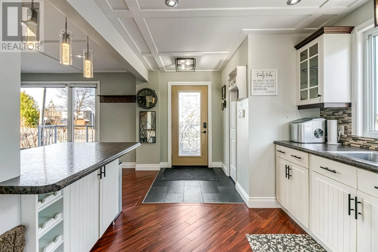 78 Central AVE