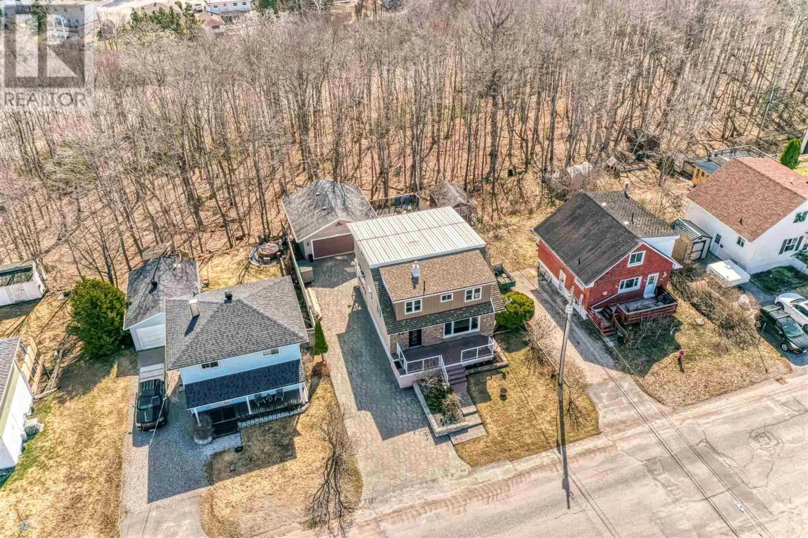 78 Central AVE