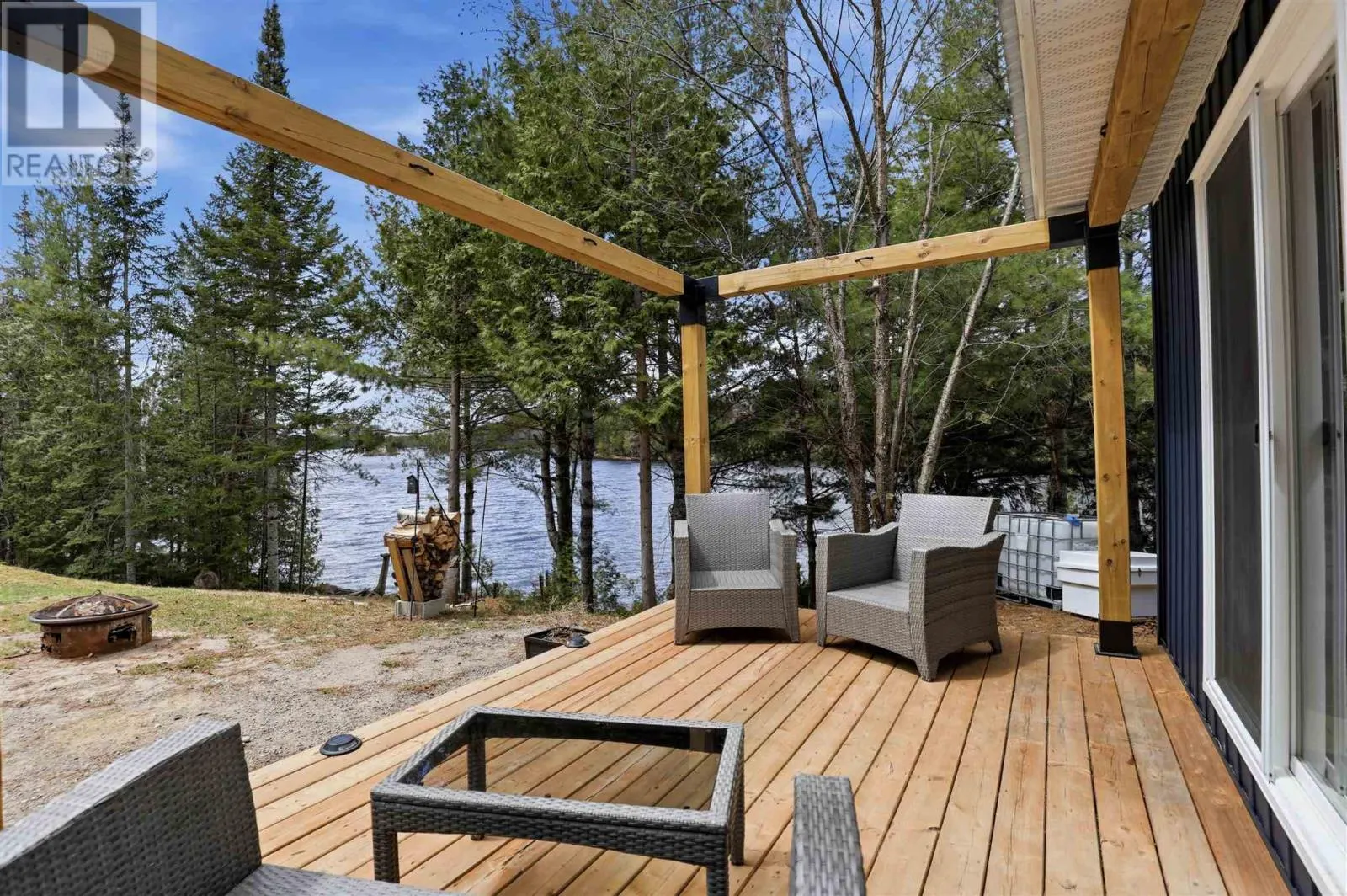 435 Axe Lake RD