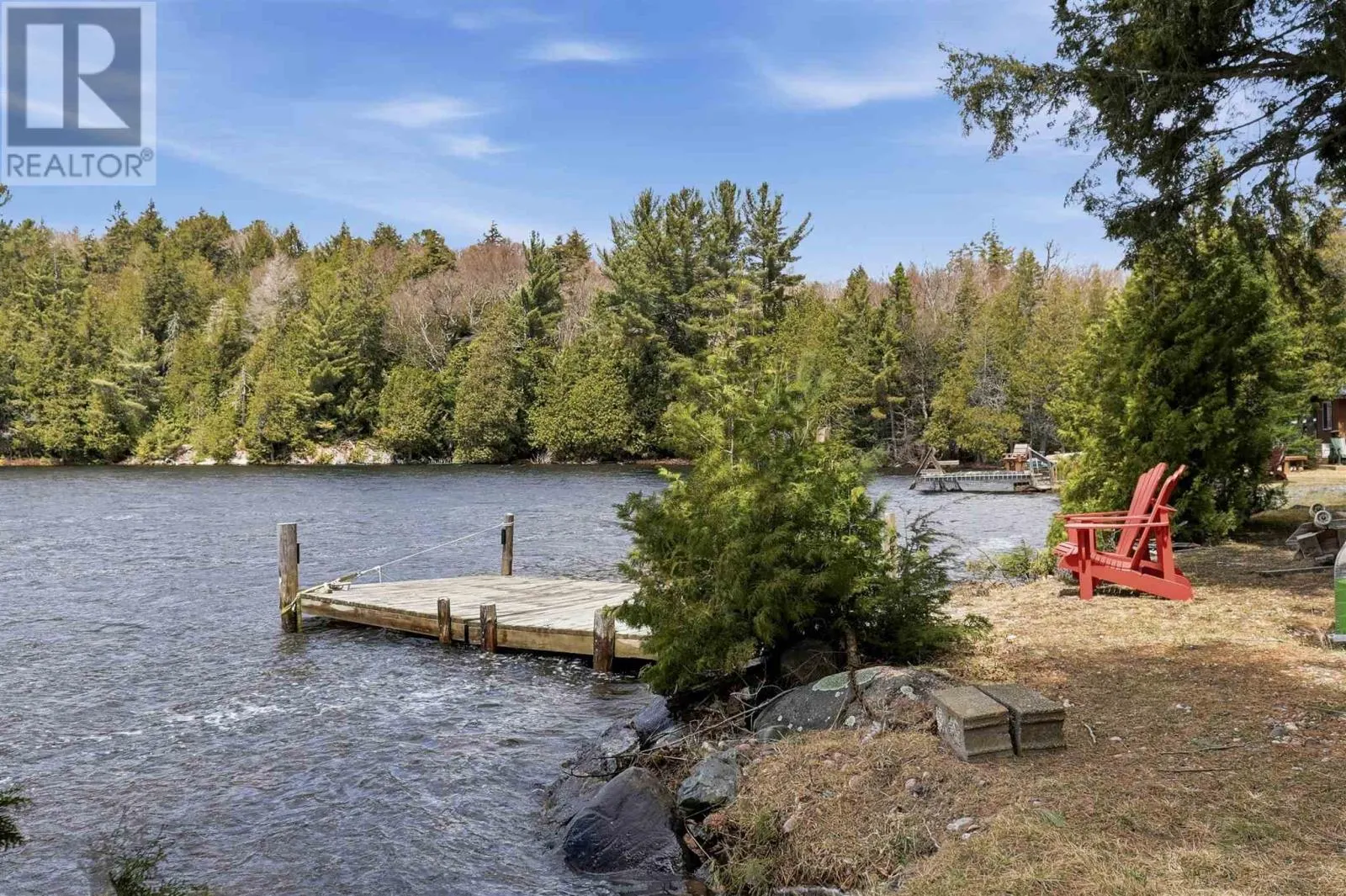 435 Axe Lake RD