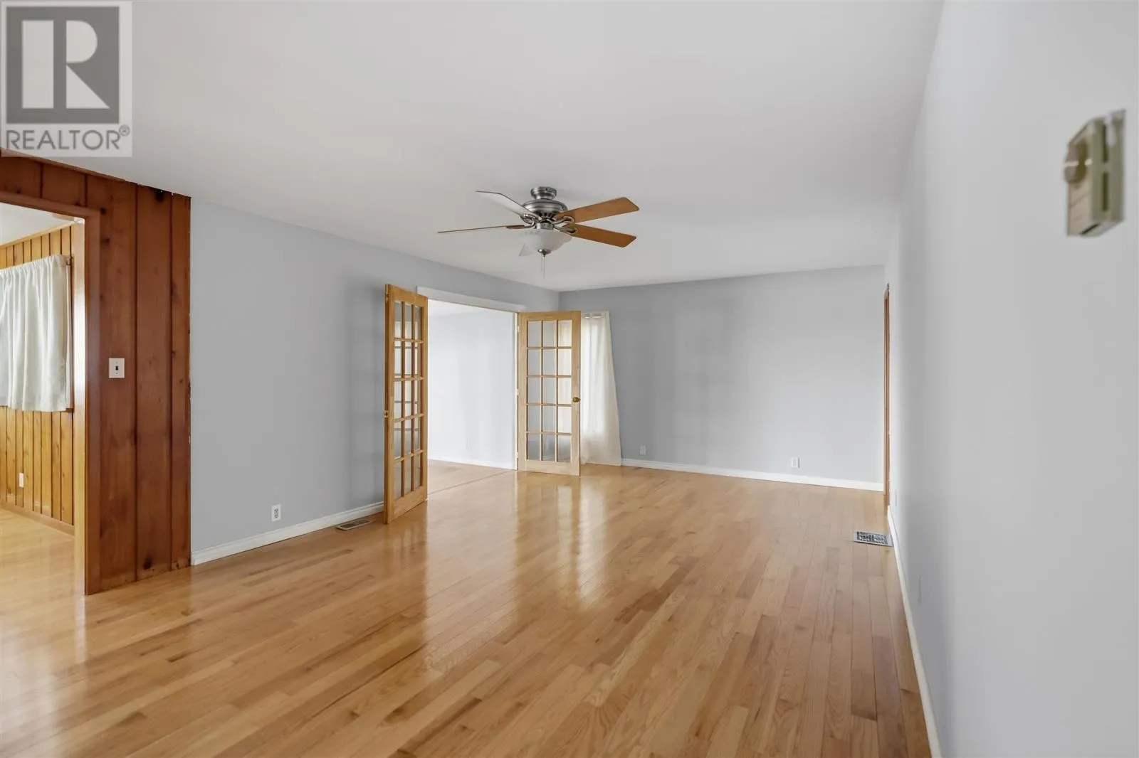 365 Sunnyside Beach RD