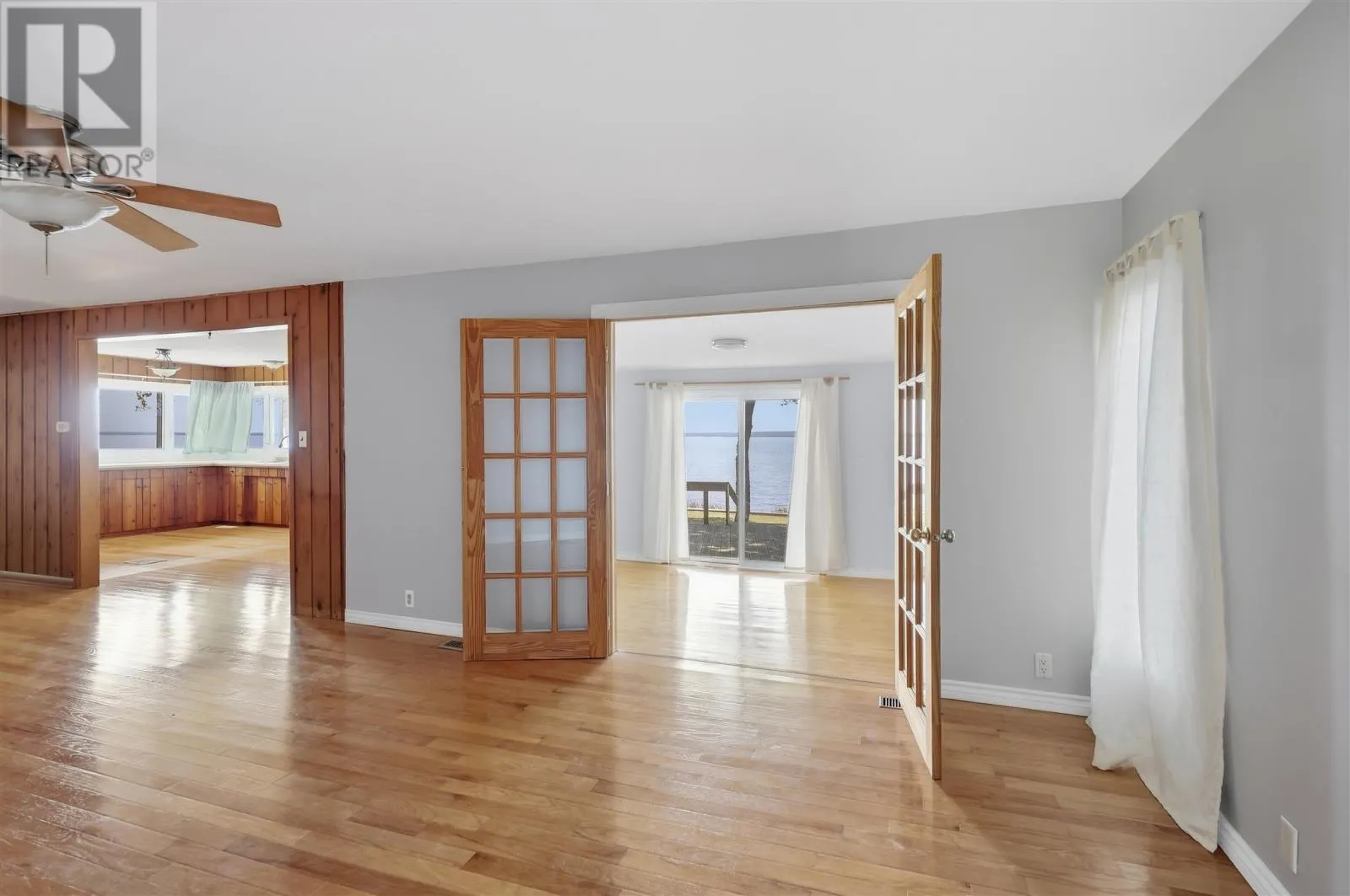365 Sunnyside Beach RD