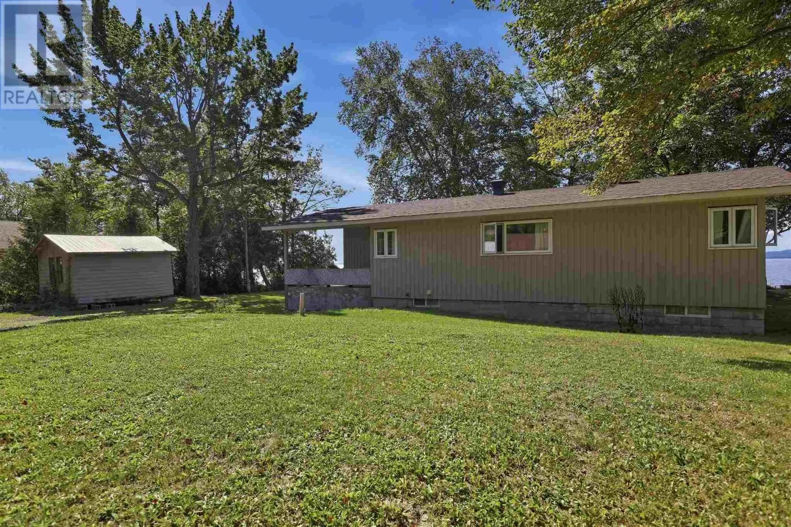 365 Sunnyside Beach RD