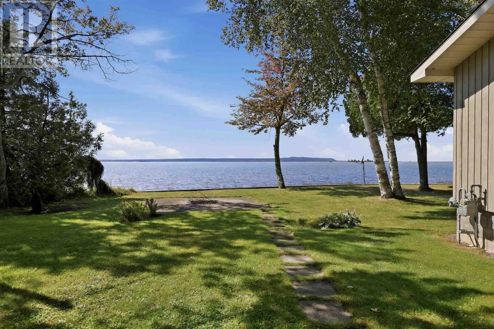365 Sunnyside Beach RD