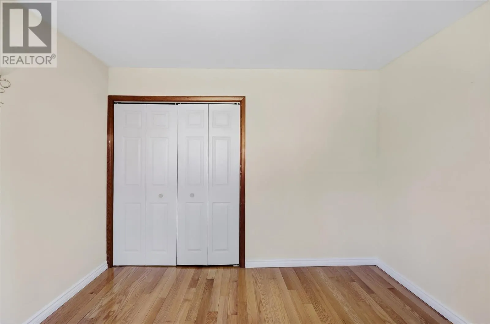 365 Sunnyside Beach RD