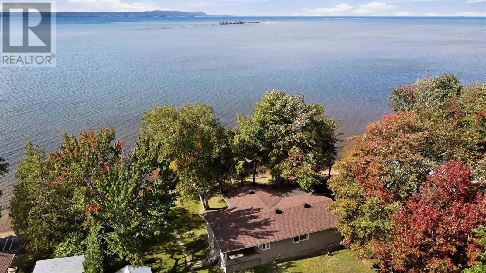 365 Sunnyside Beach RD