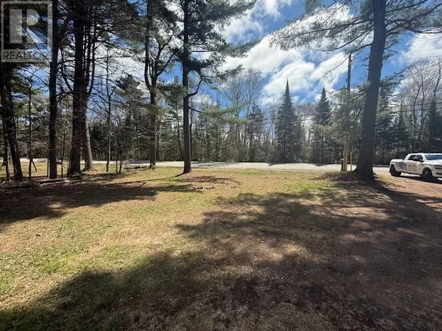 372 Highway 552 W