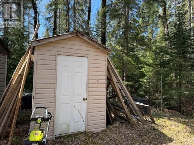372 Highway 552 W