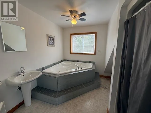 523 Marlette DR
