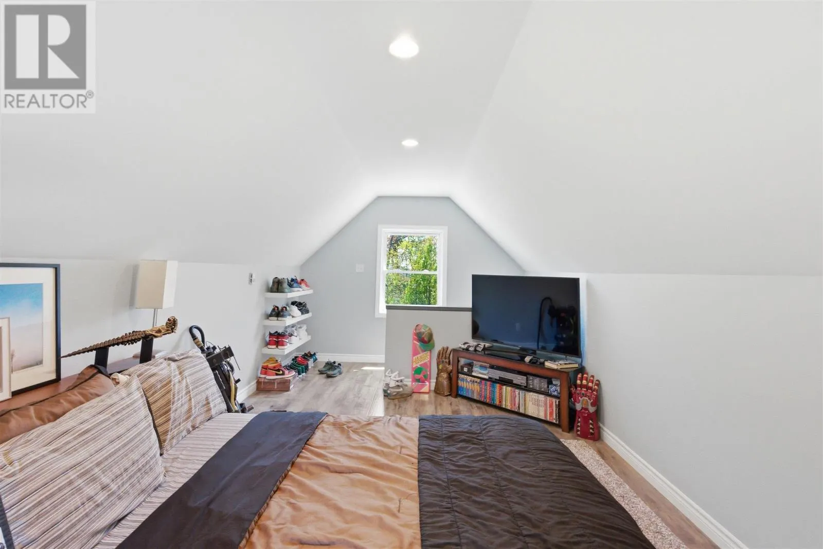 23 Kennedy RD