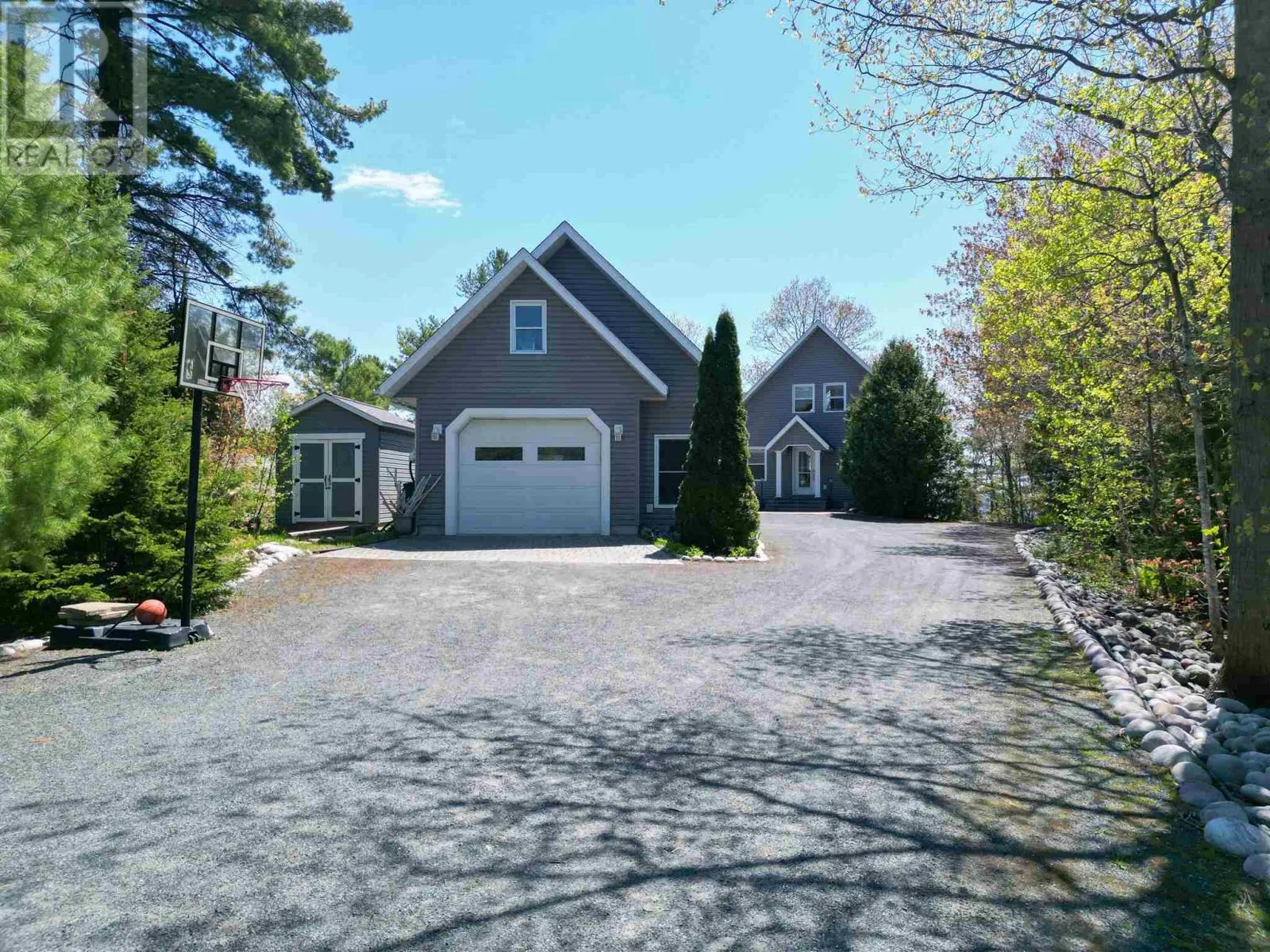 23 Kennedy RD