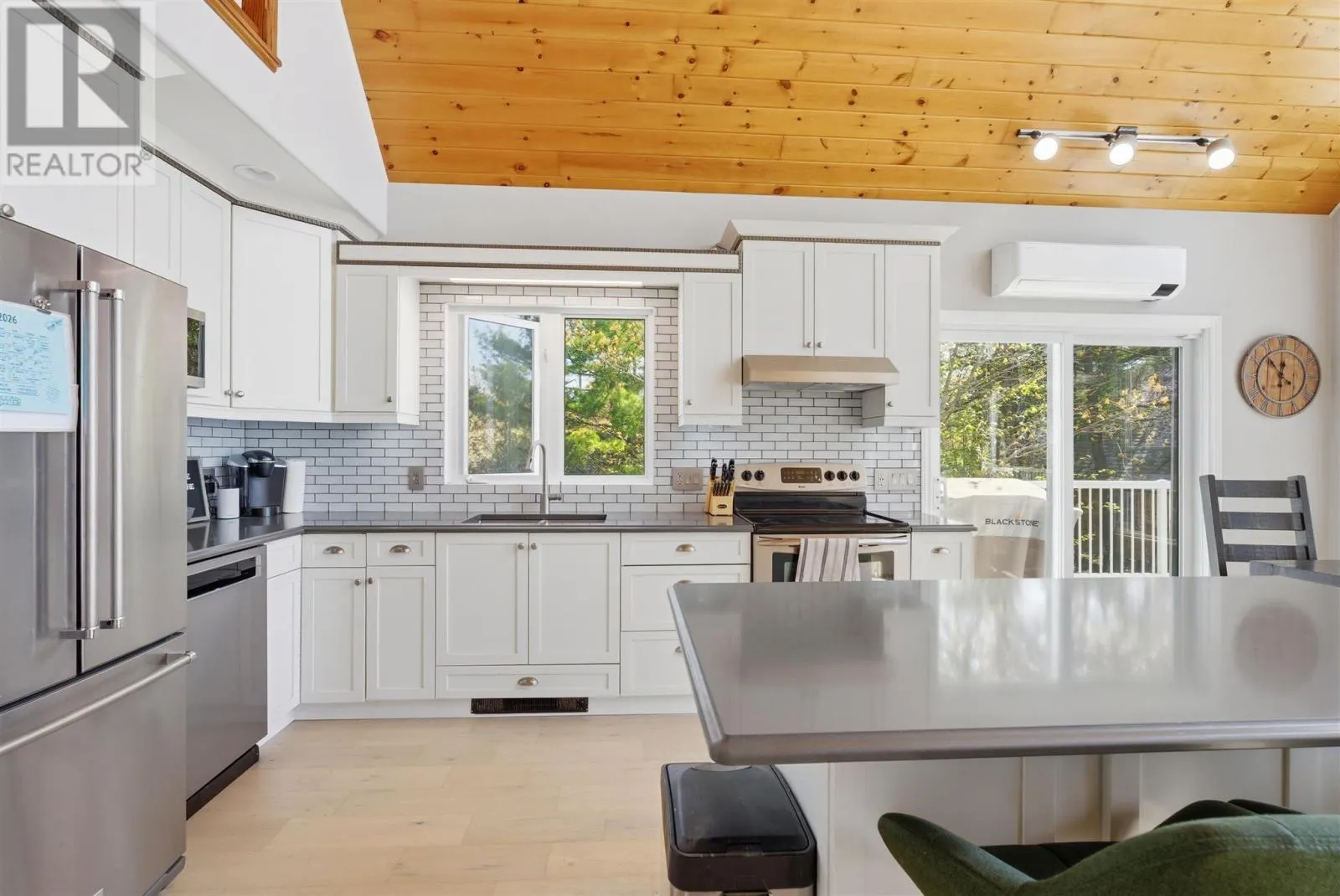 23 Kennedy RD