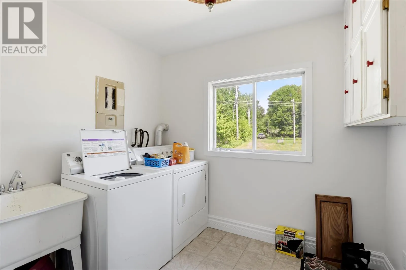 5290 Wierzbicki DR